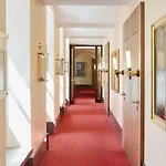 فندق Living De Medici دوسلدورف