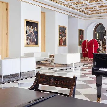 Living De Medici 4*