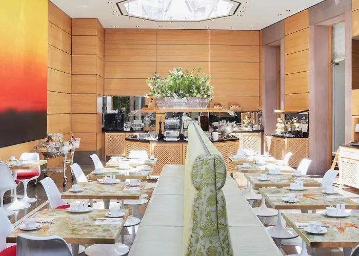 Otel Living De Medici Düsseldorf