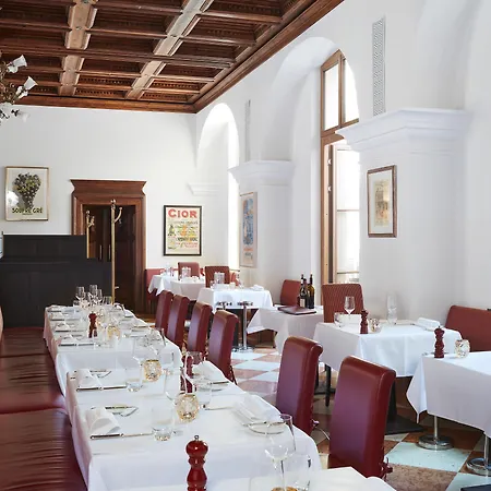 Hotel Living De Medici 4*