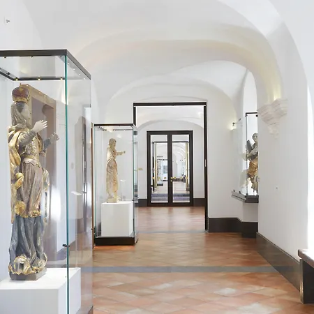 Living De Medici فندق دوسلدورف