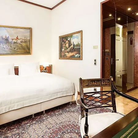 Living De Medici Hotel 4*