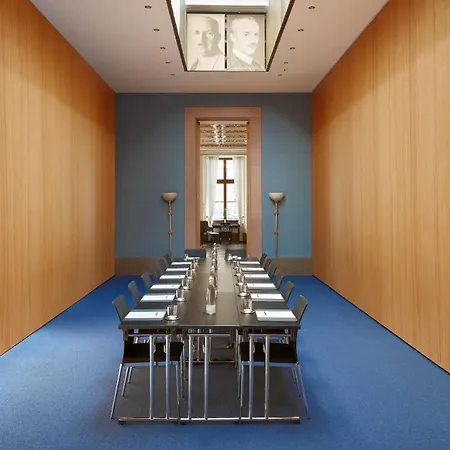 Living De Medici 4* Dusseldorf