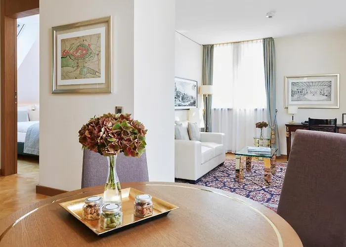 Ξενοδοχείο Living De Medici 4*